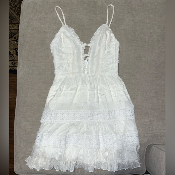 White Princess Polly Spaghetti Strap Ruffle Dress (Size US 0, NEW WITH TAGS) - Picture 3 of 5